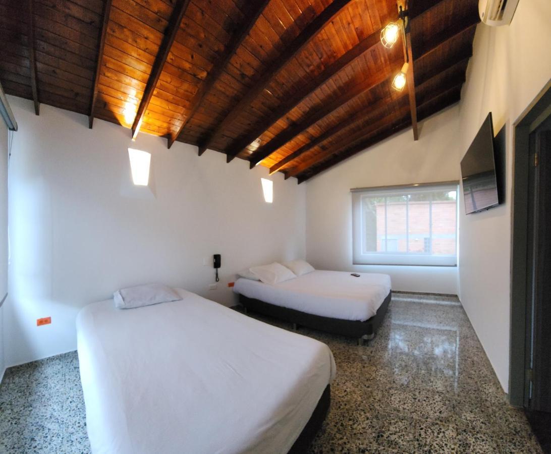 Hotel Parador Del Gitano Doradal Extérieur photo