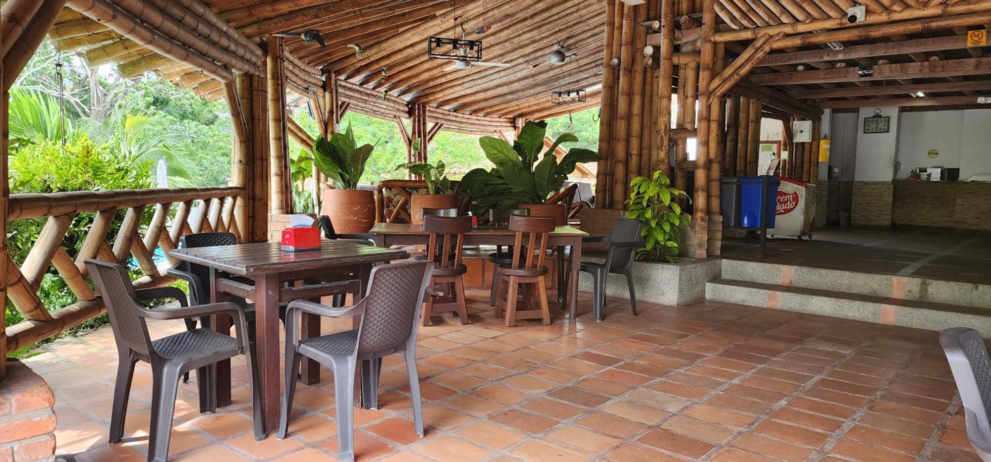 Hotel Parador Del Gitano Doradal Extérieur photo